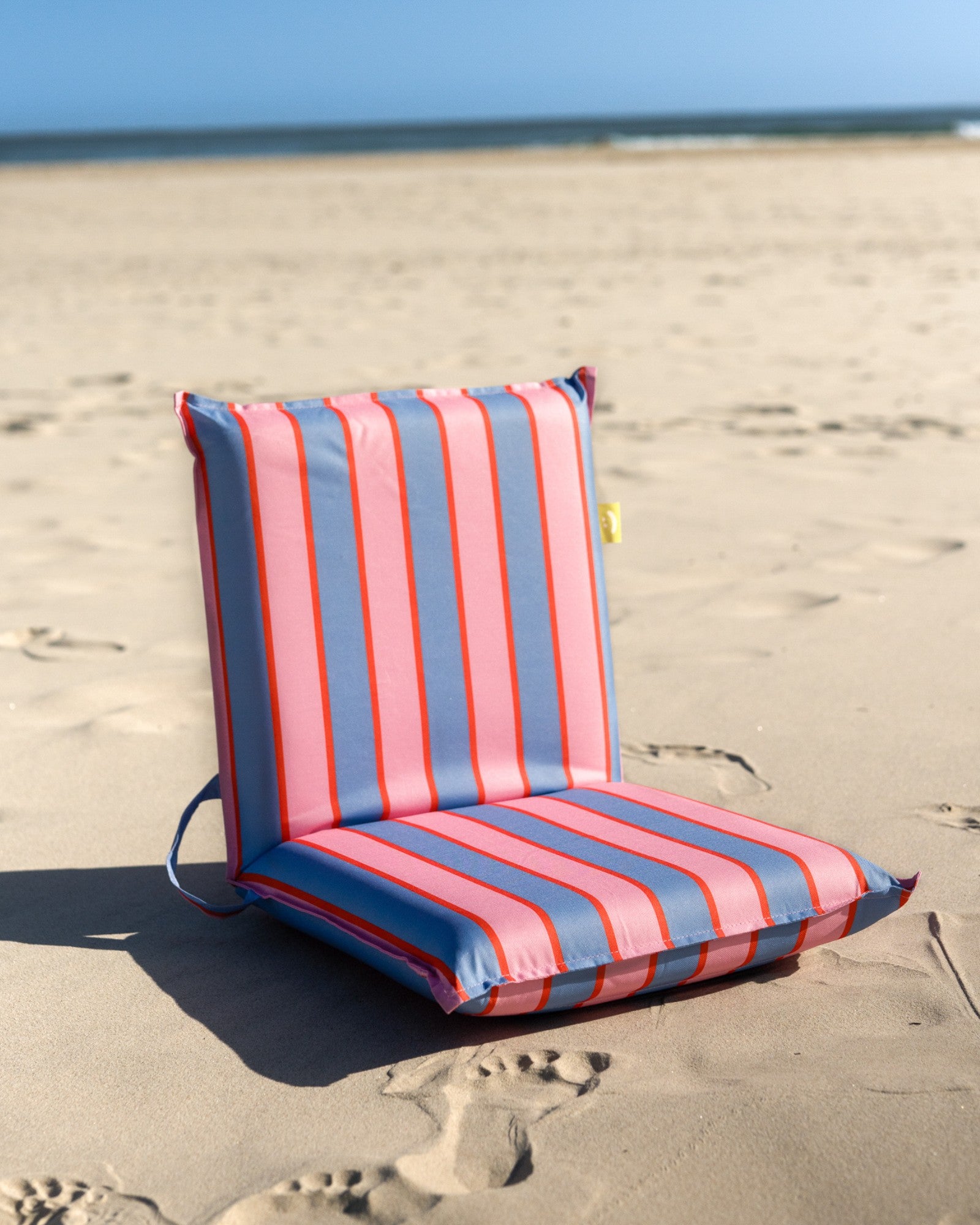 Bubblegum Beach Recliner