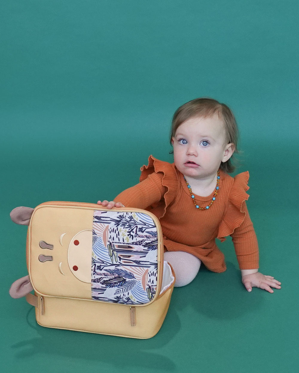 Giraffe Lunch Case